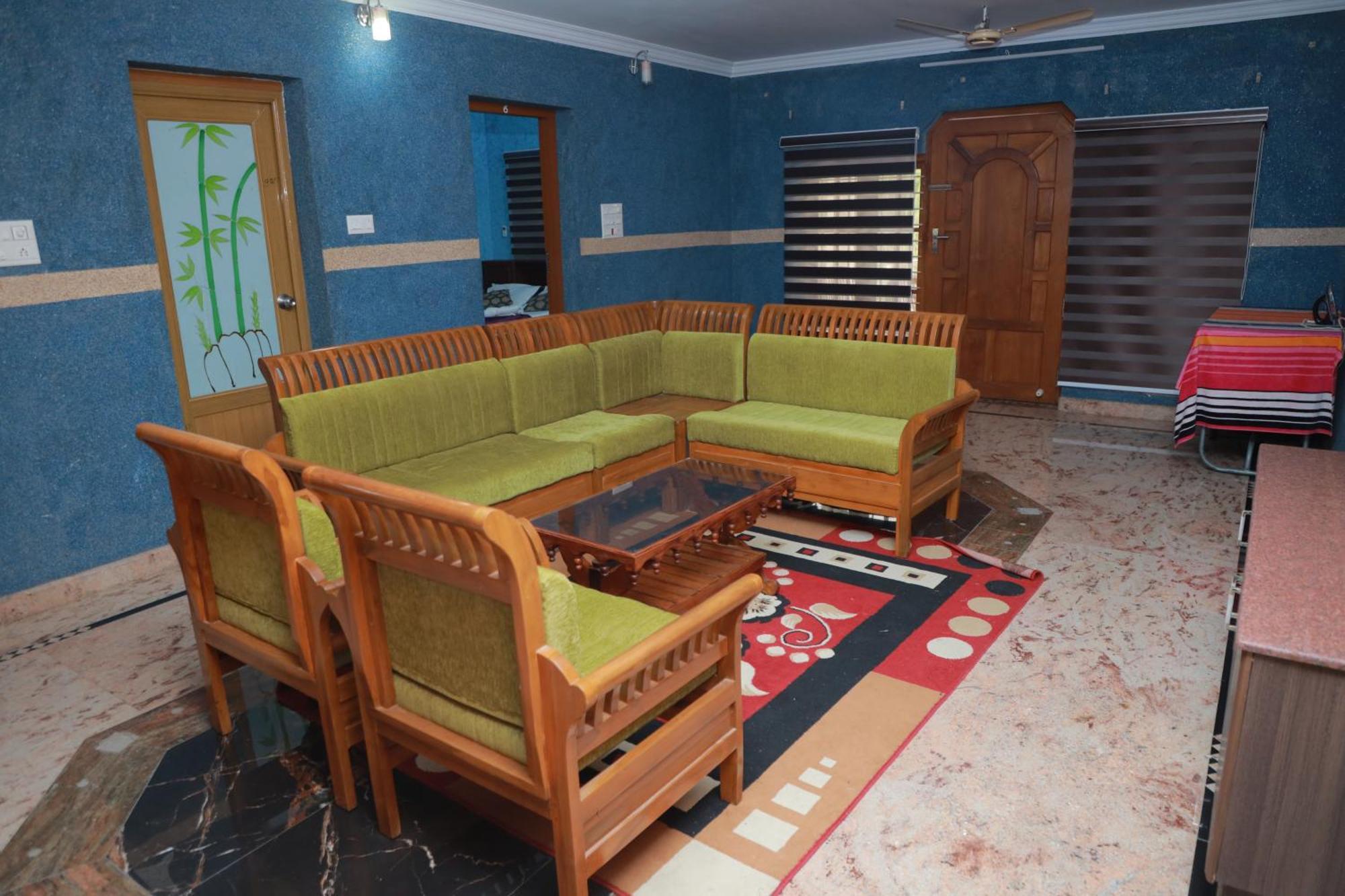 Gilead Holliday Hotel Tamarakulam Exterior foto